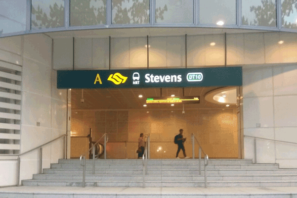 Grand Anderson with the nearest Stevens MRT